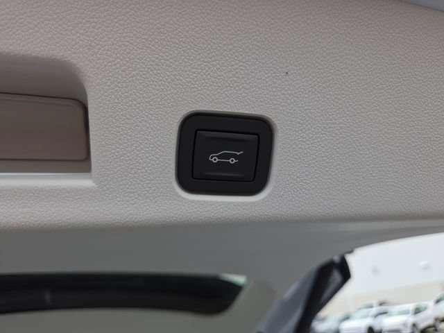 New 2026 Buick Enclave Avenir w/ Super Cruise Package FWD image 20