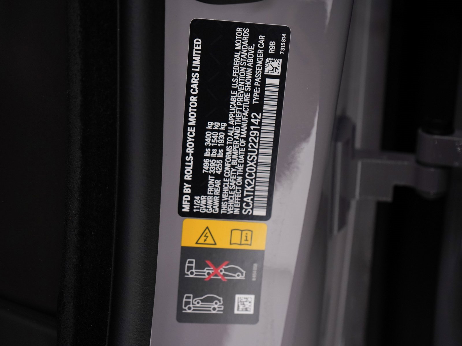 New 2025 Rolls-Royce Spectre w/ Spectre Launch Package image 47