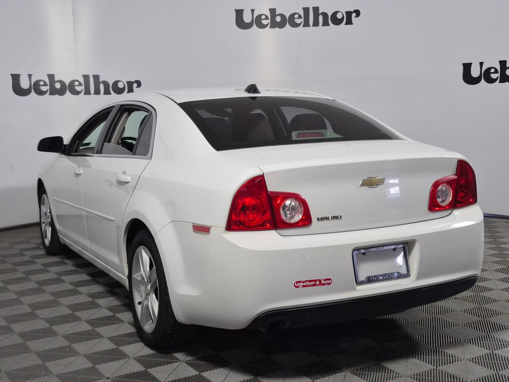 Used 2012 Chevrolet Malibu LS FWD image 5