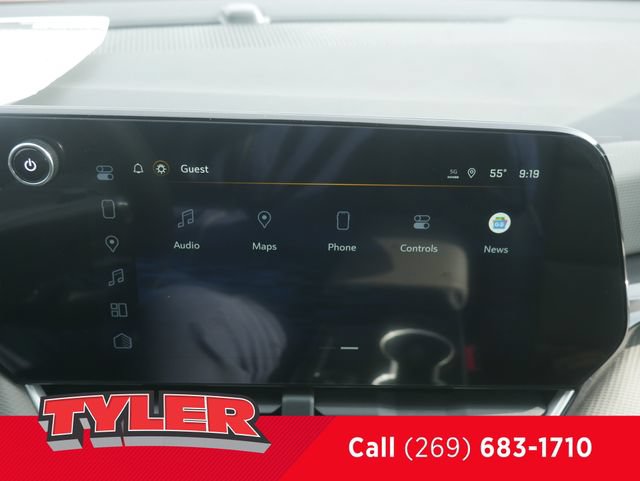 New 2026 Chevrolet Equinox LT w/ Convenience Package II AWD/4WD image 49