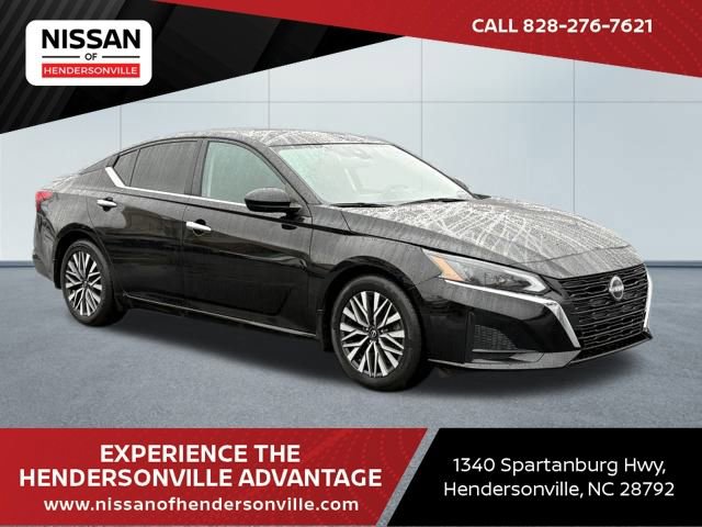 Used 2023 Nissan Altima 2.5 SV