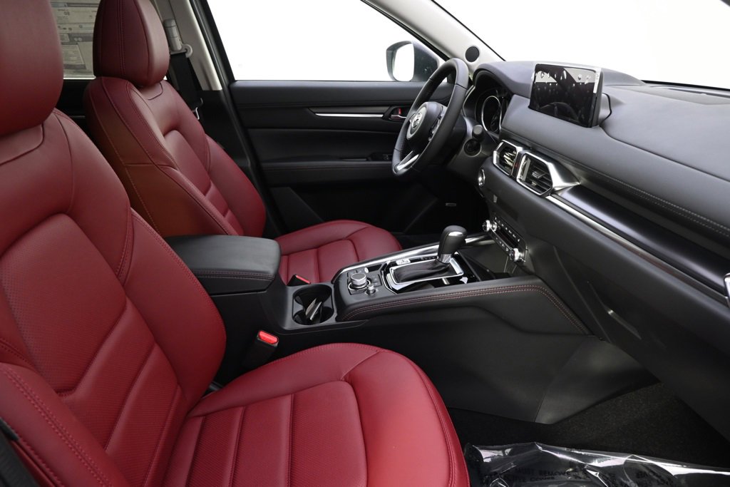 New 2025 MAZDA CX-5 Carbon Edition image 16