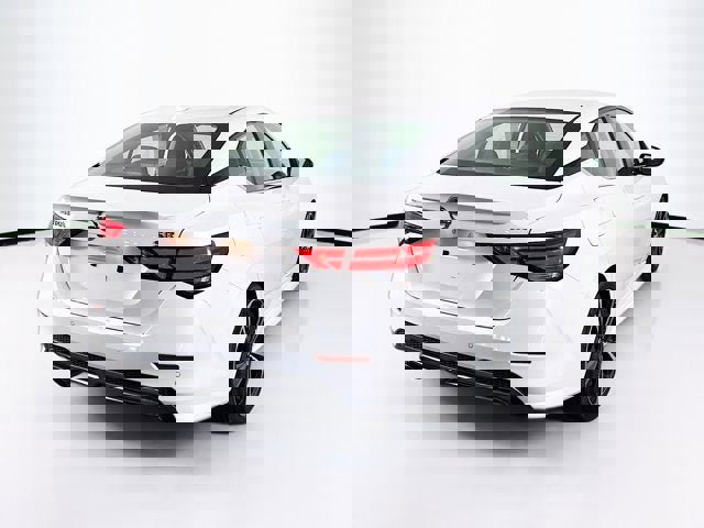 Used 2021 Nissan Sentra SR image 5