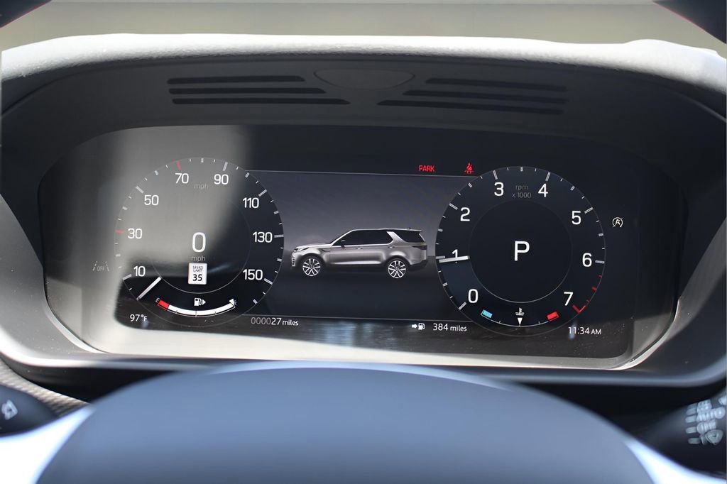 New 2025 Land Rover Discovery Dynamic SE image 21