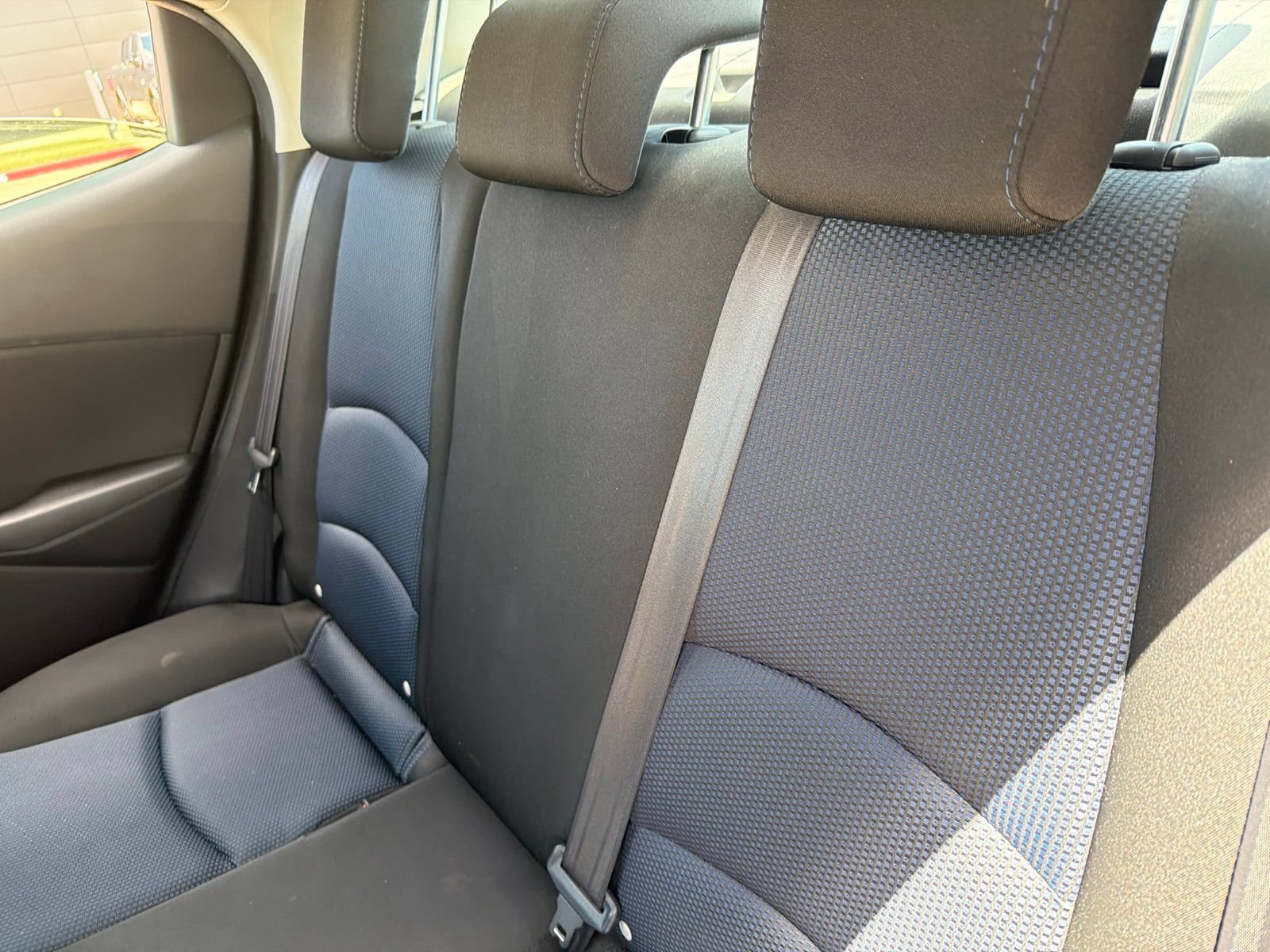 Used 2019 Toyota Yaris LE FWD image 17