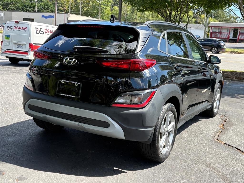Certified 2023 Hyundai Kona SEL w/ Convenience Package FWD image 5