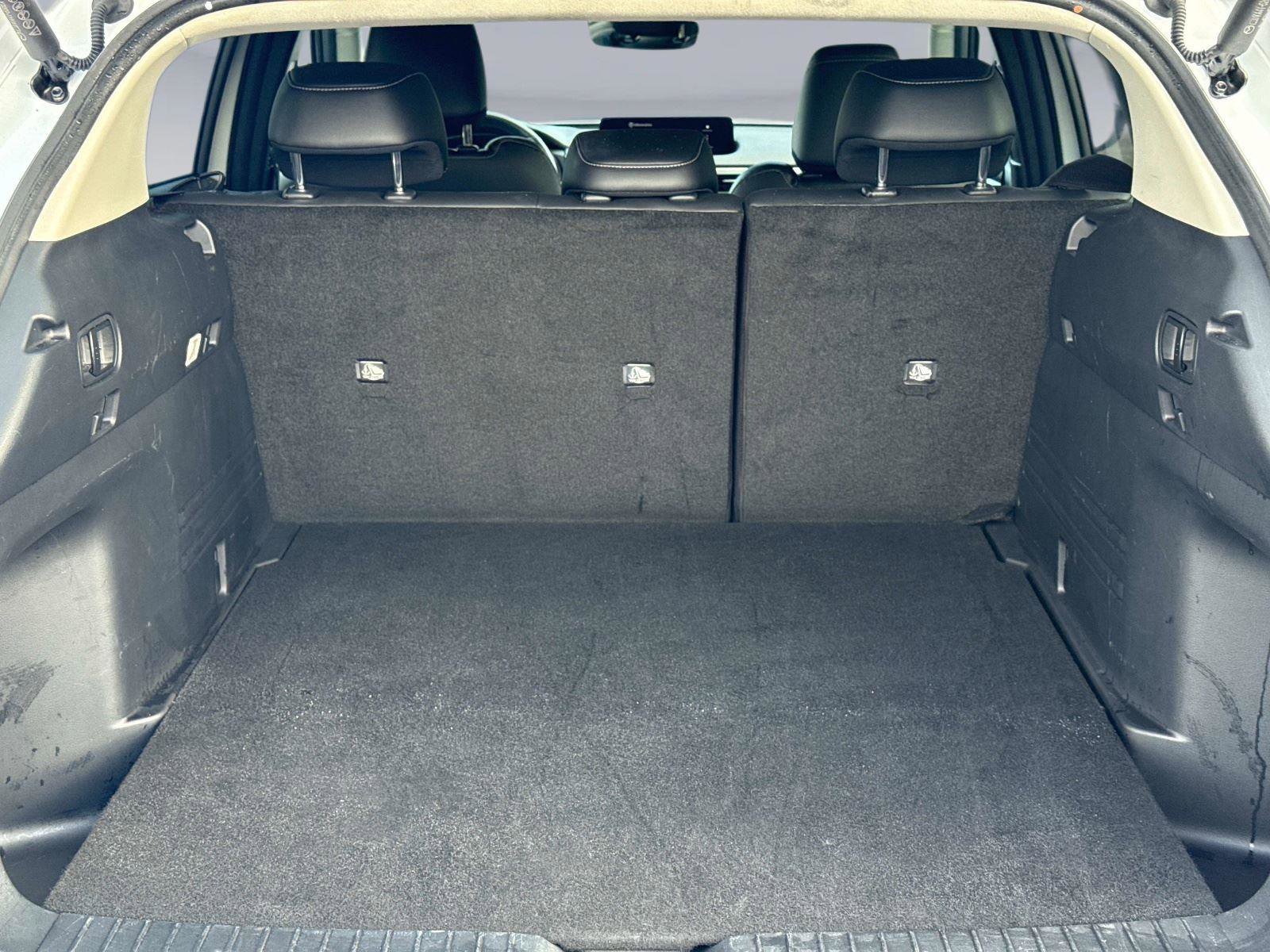 Certified 2025 MAZDA CX-50 AWD 2.5 S w/ Preferred Package image 11