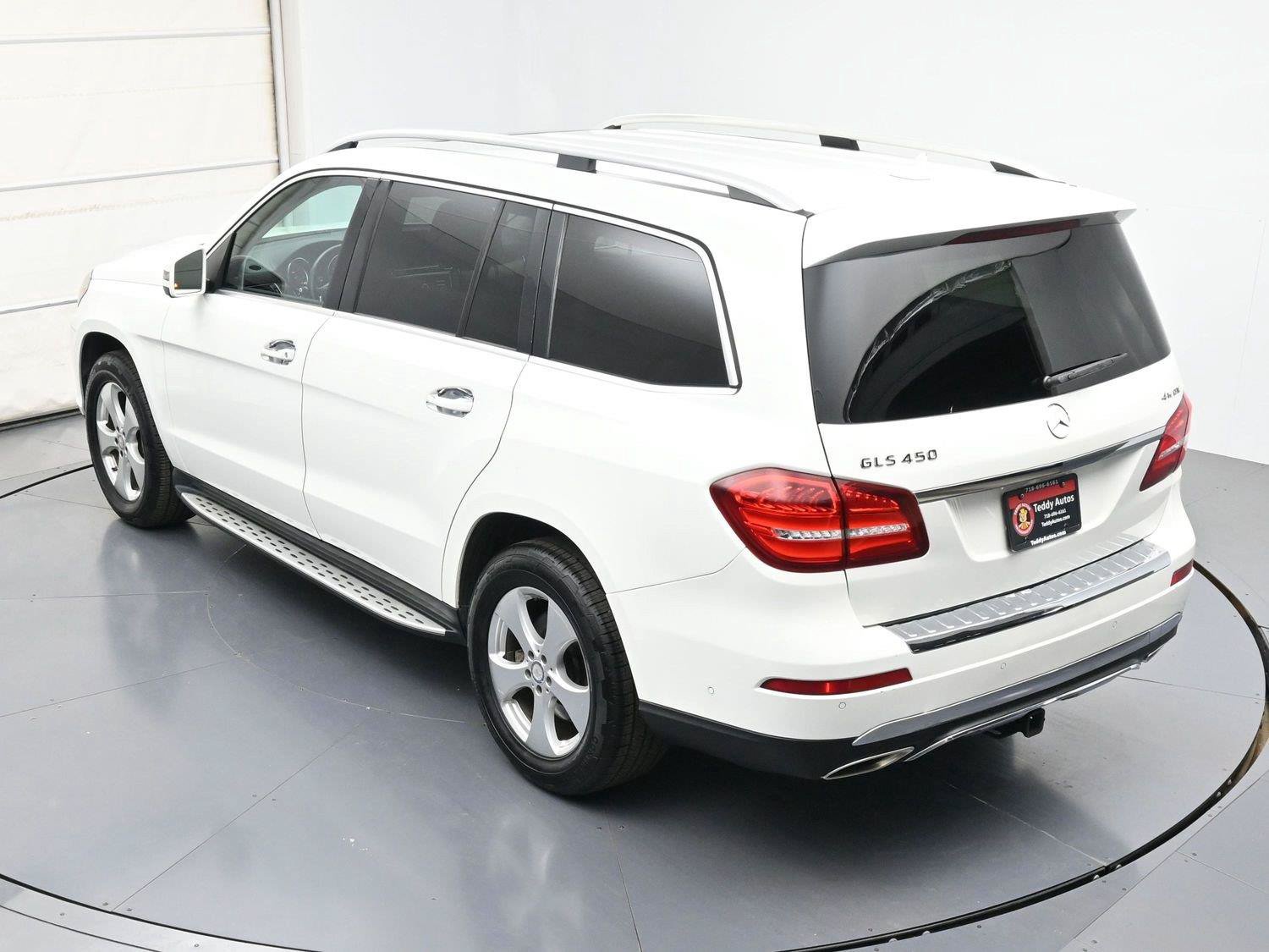 Used 2017 Mercedes-Benz GLS 450 4MATIC image 34