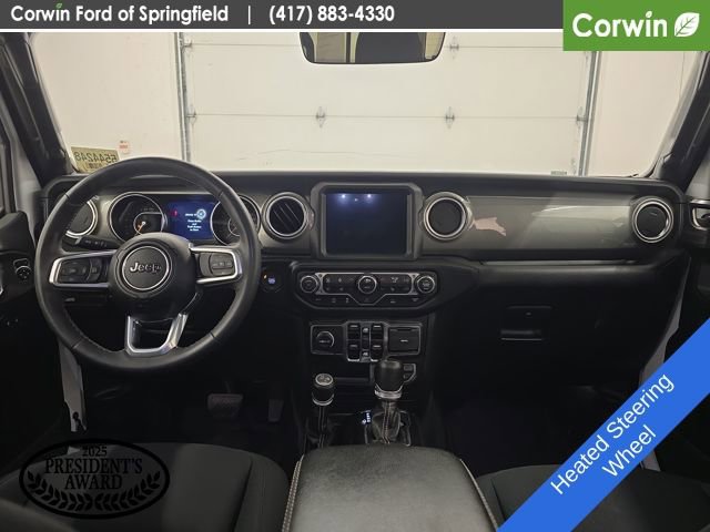 Used 2023 Jeep Gladiator Overland w/ Cold Weather Group image 14