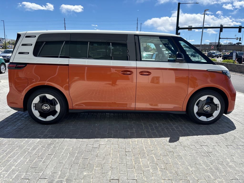 New 2025 Volkswagen ID. Buzz Pro S Plus AWD/4WD image 6