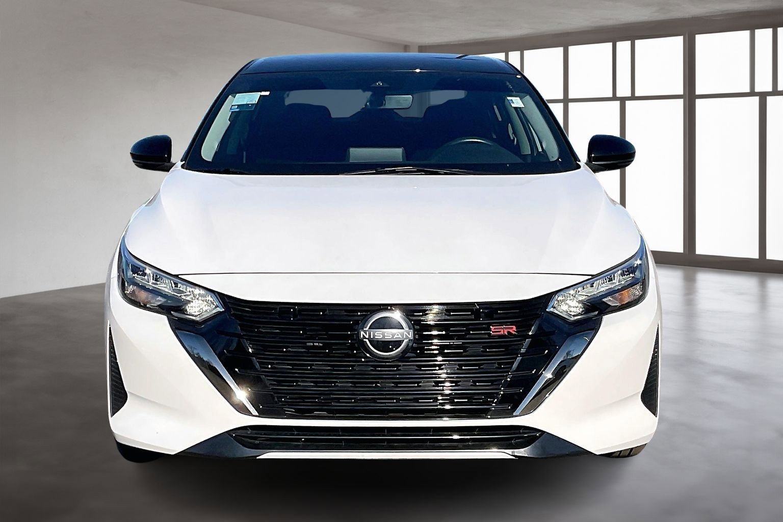 Used 2024 Nissan Sentra SR image 2