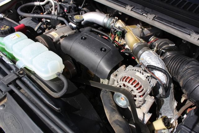 Used 2001 Ford F350 4x4 Crew Cab Super Duty image 25