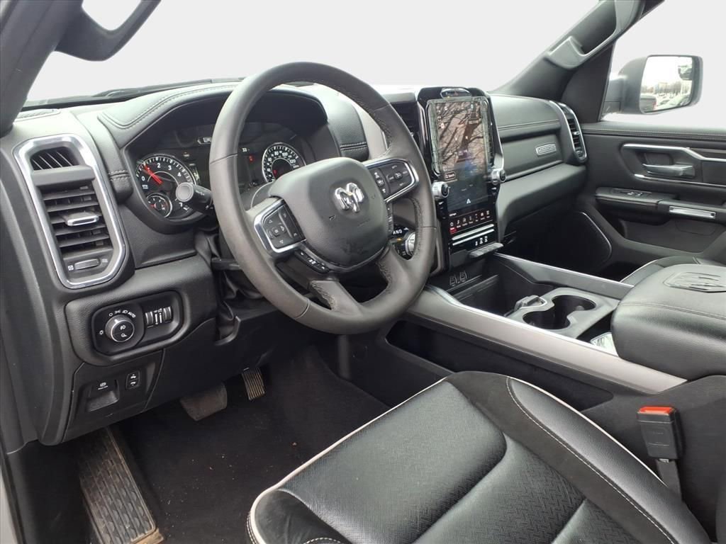 Used 2025 RAM 1500 Laramie w/ Sport Appearance Package image 11