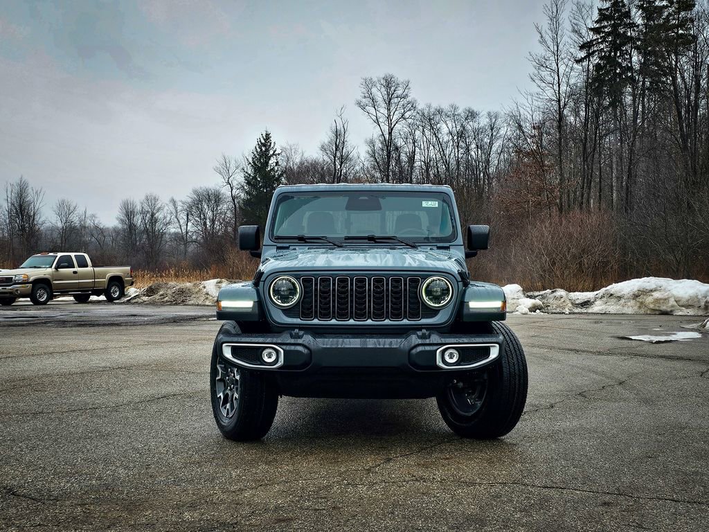 New 2026 Jeep Gladiator Sahara image 9