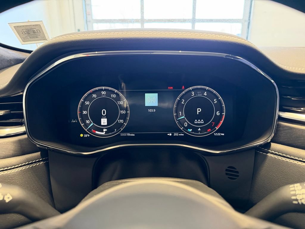 New 2026 Jaguar F-PACE R-Dynamic S AWD/4WD image 21