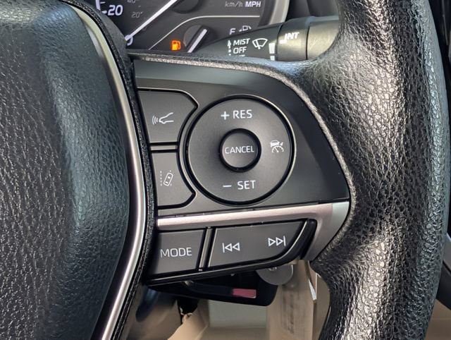 Used 2024 Toyota Camry LE FWD image 18