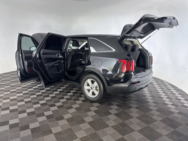 Used 2021 Kia Sorento LX FWD image 18
