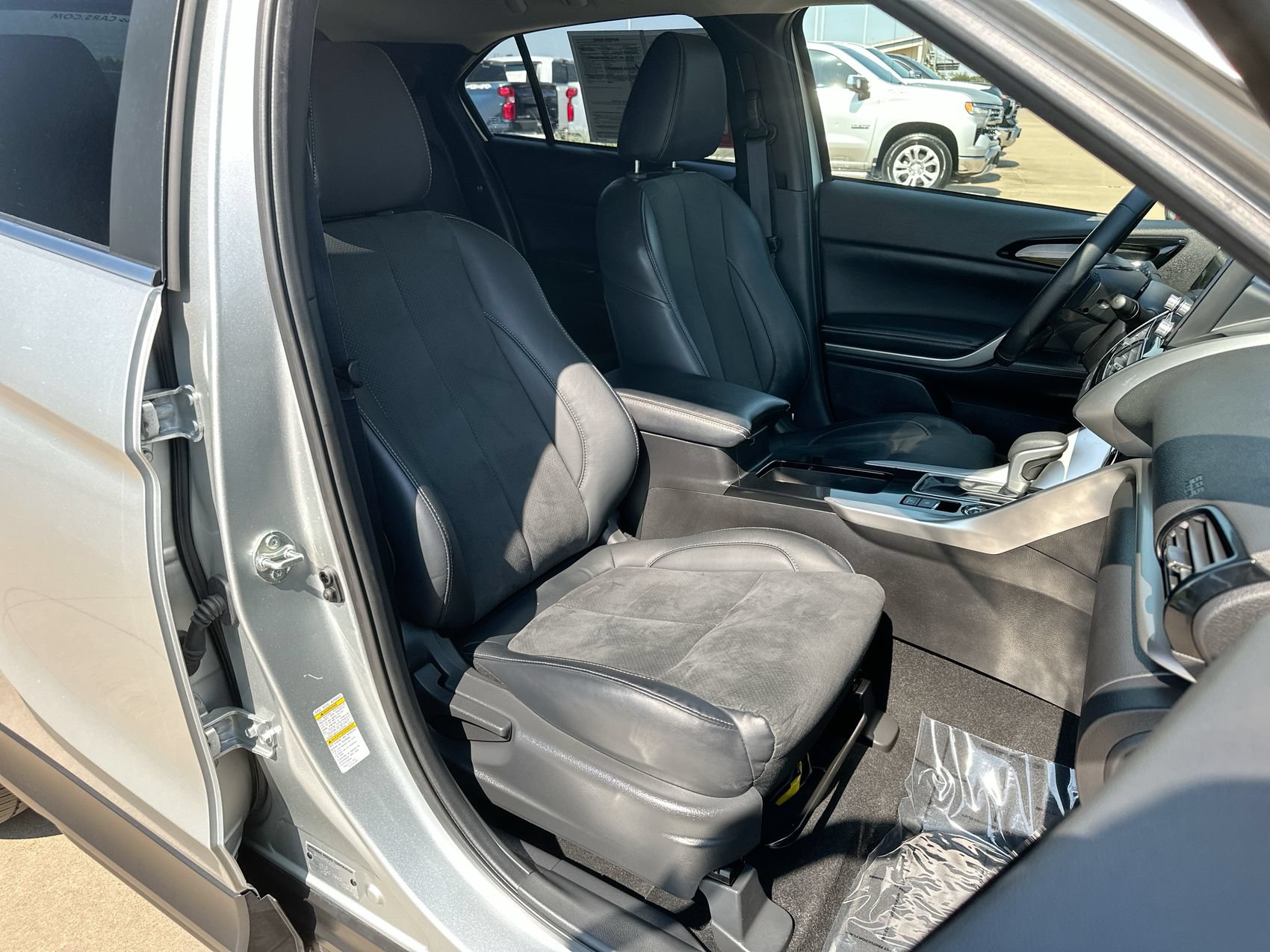 Used 2024 Mitsubishi Eclipse Cross SE AWD/4WD image 24