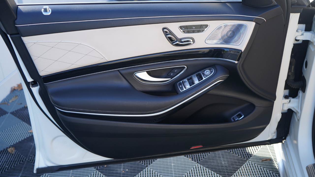 Used 2015 Mercedes-Benz S 63 AMG 4MATIC Sedan image 45
