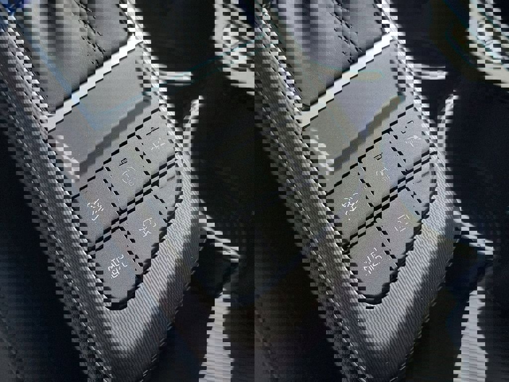 New 2026 Kia Sportage SX image 39