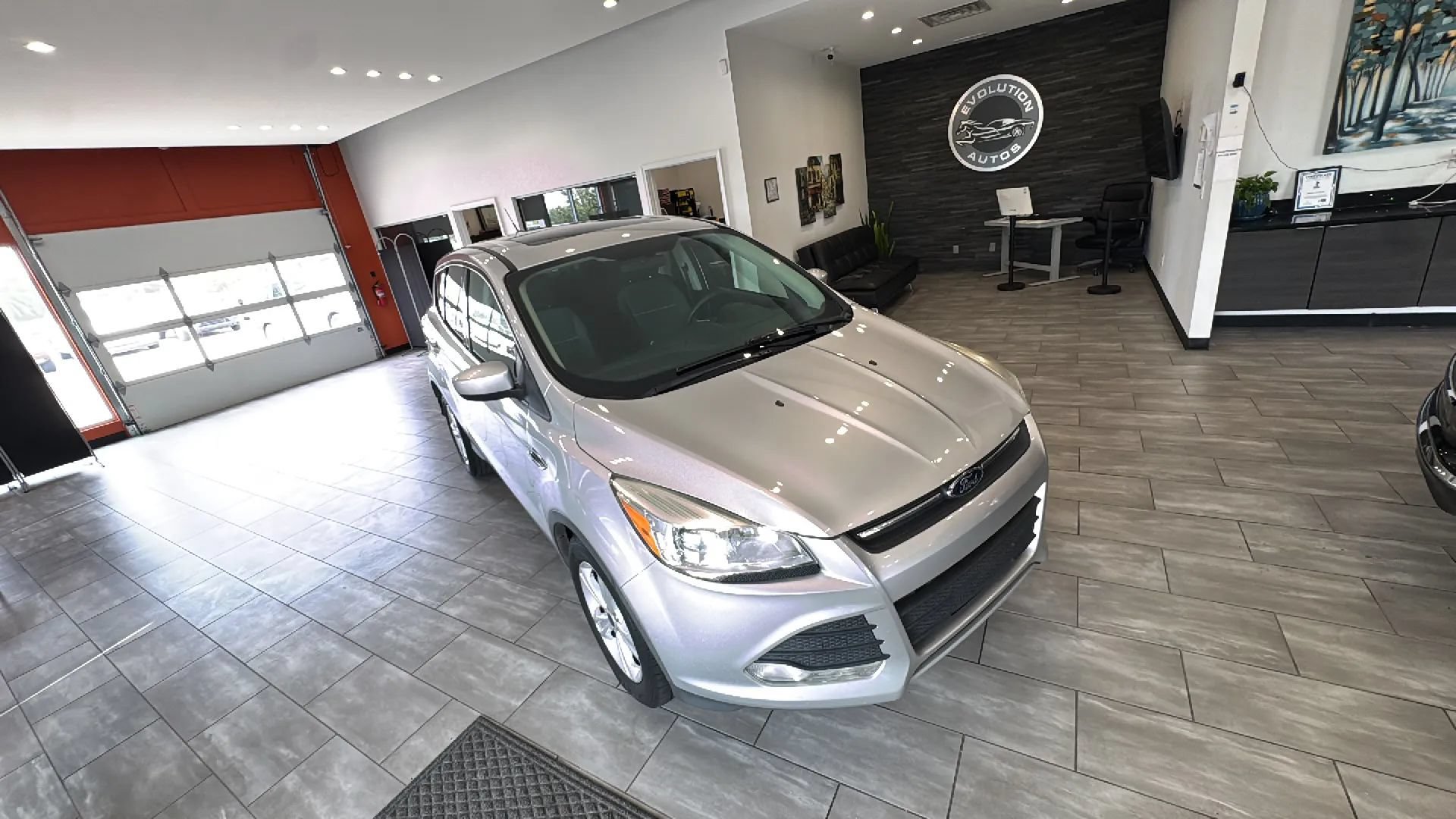 Used 2015 Ford Escape SE FWD image 41
