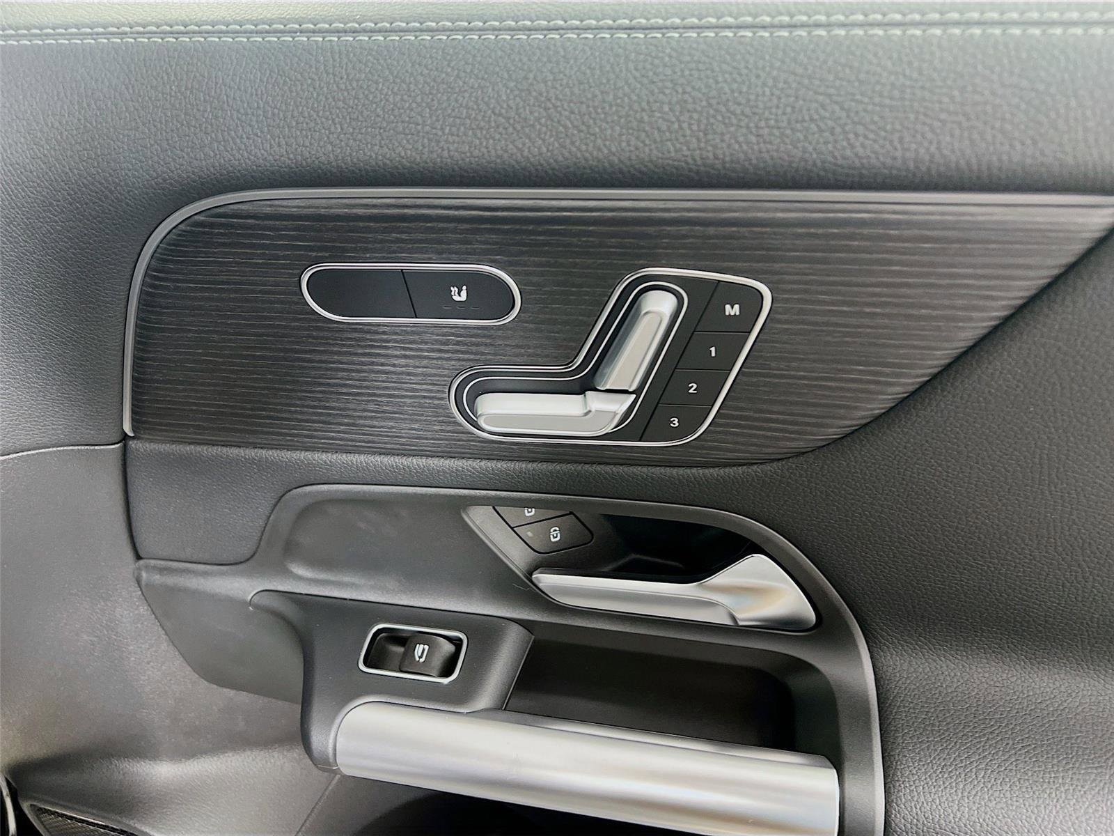 Certified 2026 Mercedes-Benz GLA 250 4MATIC image 28