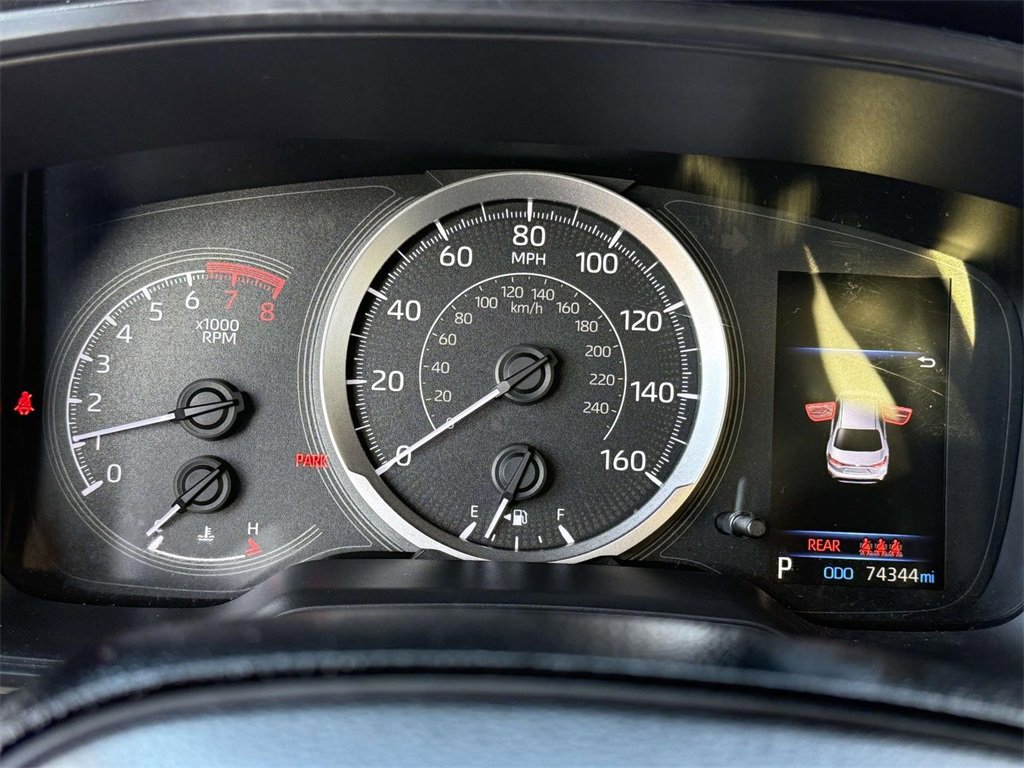 Used 2021 Toyota Corolla LE image 15