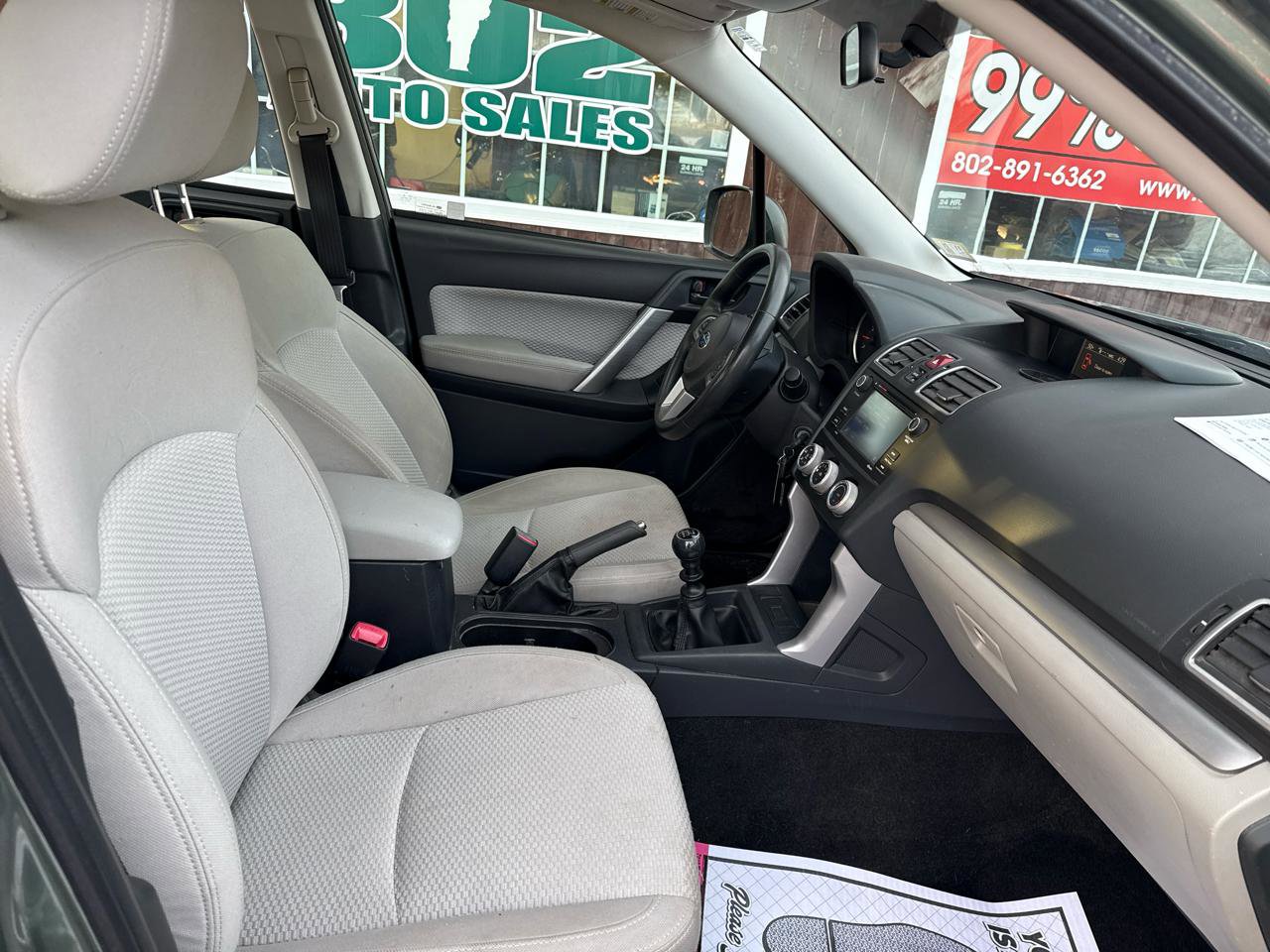 Used 2017 Subaru Forester 2.5i image 8