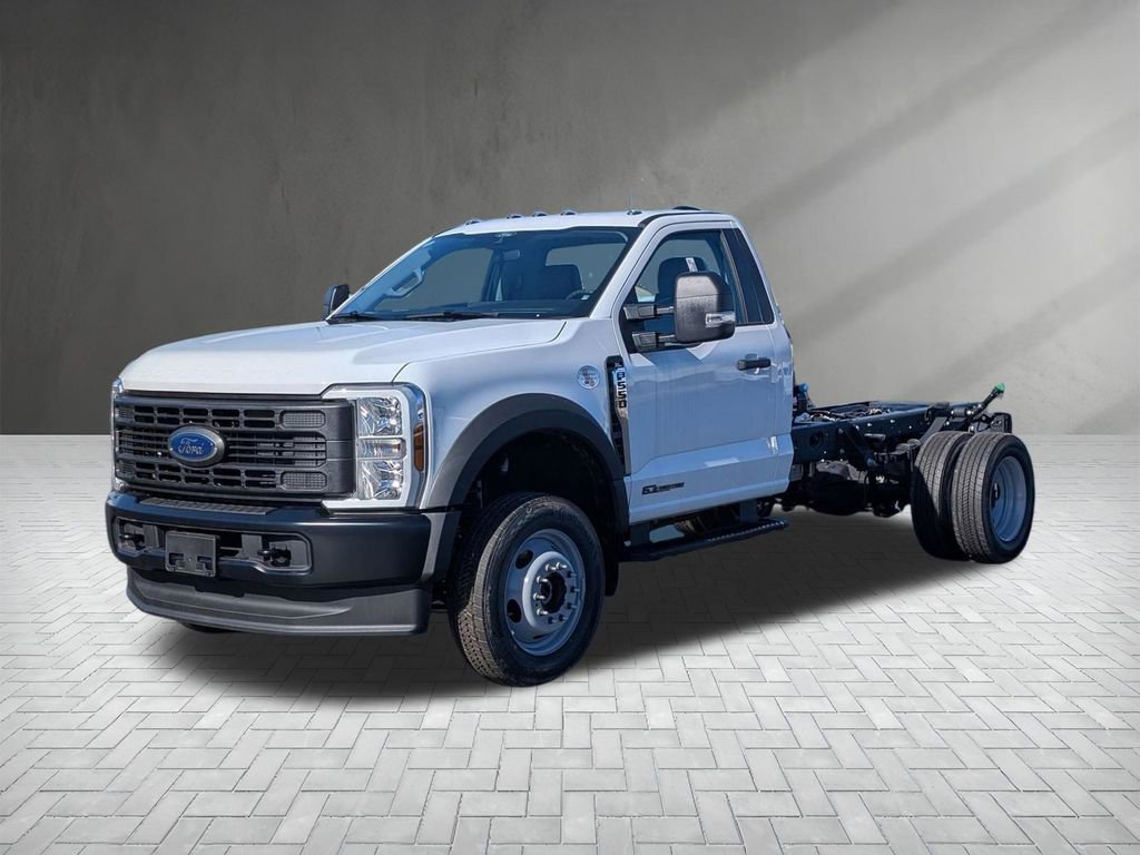 New 2026 Ford F550 4x4 Regular Cab Super Duty image 2