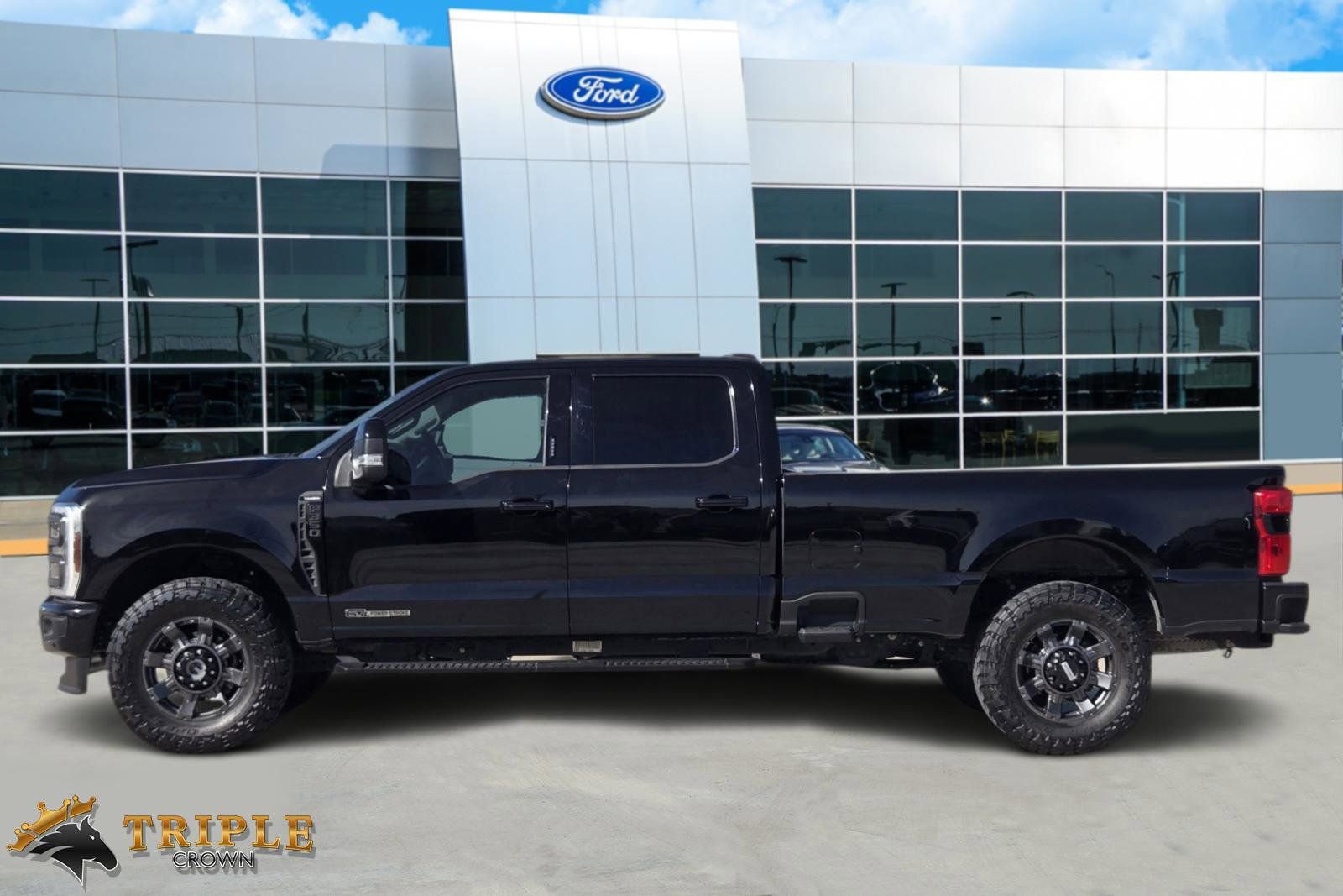 Certified 2024 Ford F350 Lariat w/ Sport Appearance Package image 3