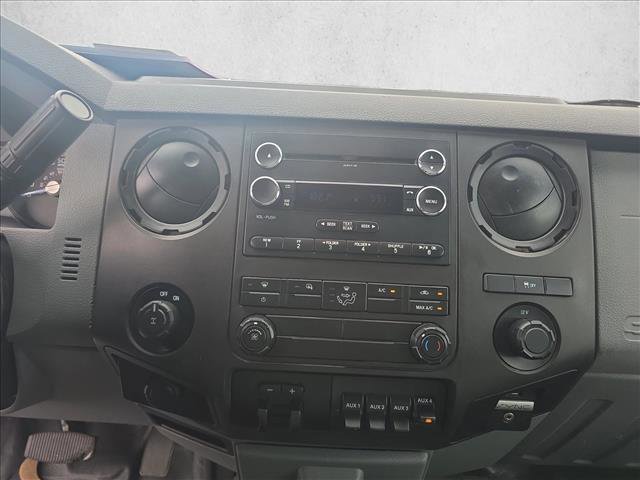 Used 2016 Ford F250 XL w/ Power Equipment Group RWD image 12