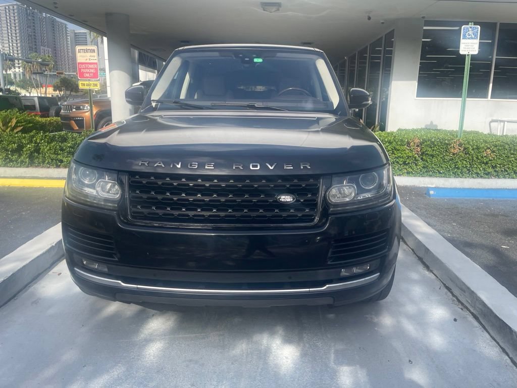 Used 2017 Land Rover Range Rover Supercharged AWD/4WD image 2