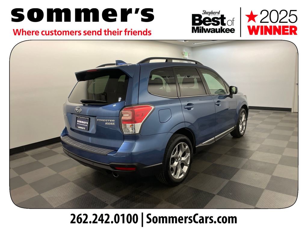 Used 2017 Subaru Forester 2.5i Touring AWD/4WD image 5