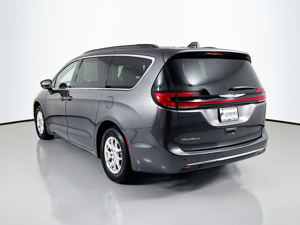 Used 2022 Chrysler Pacifica Touring-L FWD image 8