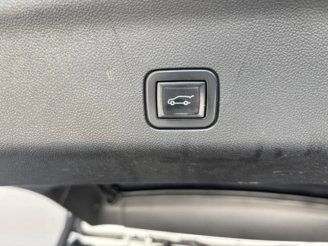 Used 2022 Chevrolet Tahoe LT w/ LT Signature Plus Package AWD/4WD image 26