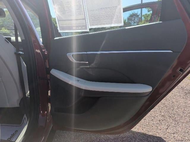 Used 2025 Hyundai Sonata SEL FWD image 10