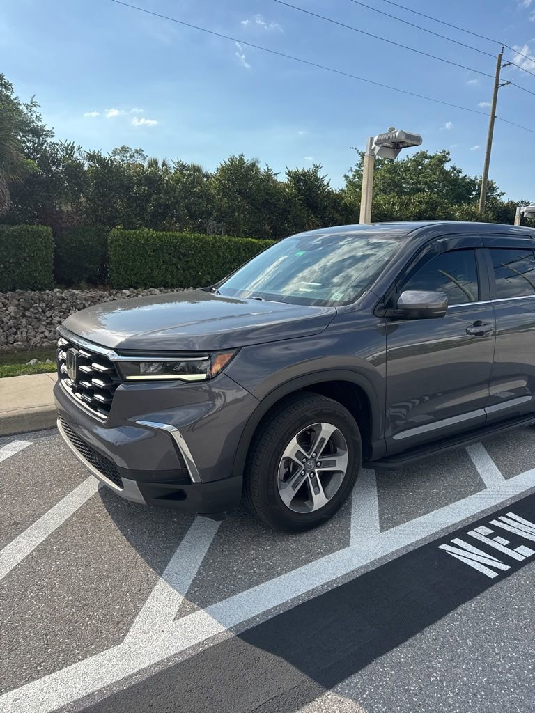 Certified 2025 Honda Pilot EX-L