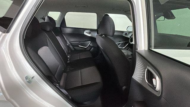 Used 2024 Kia Soul LX FWD image 27