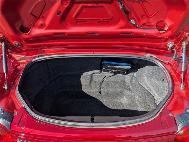 Used 2020 MAZDA MX-5 Miata Grand Touring RWD image 6