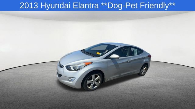 Used 2013 Hyundai Elantra GLS w/ Preferred Pkg FWD image 4
