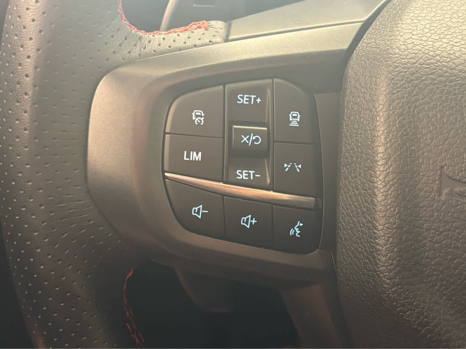 Used 2025 Ford Ranger Raptor AWD/4WD image 19