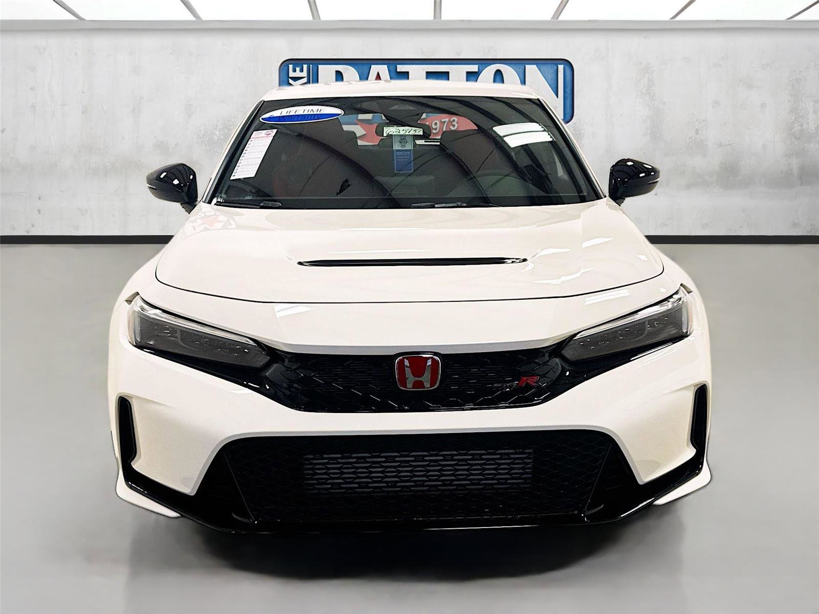 Used 2025 Honda Civic Type R image 2