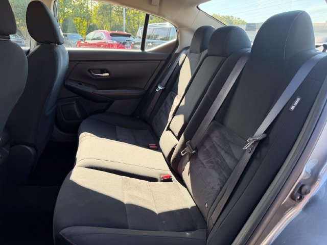 Used 2025 Nissan Sentra SR FWD image 28
