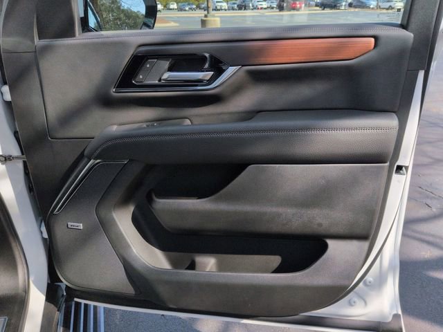 New 2026 GMC Yukon Denali w/ Sun & Power Step Package image 33