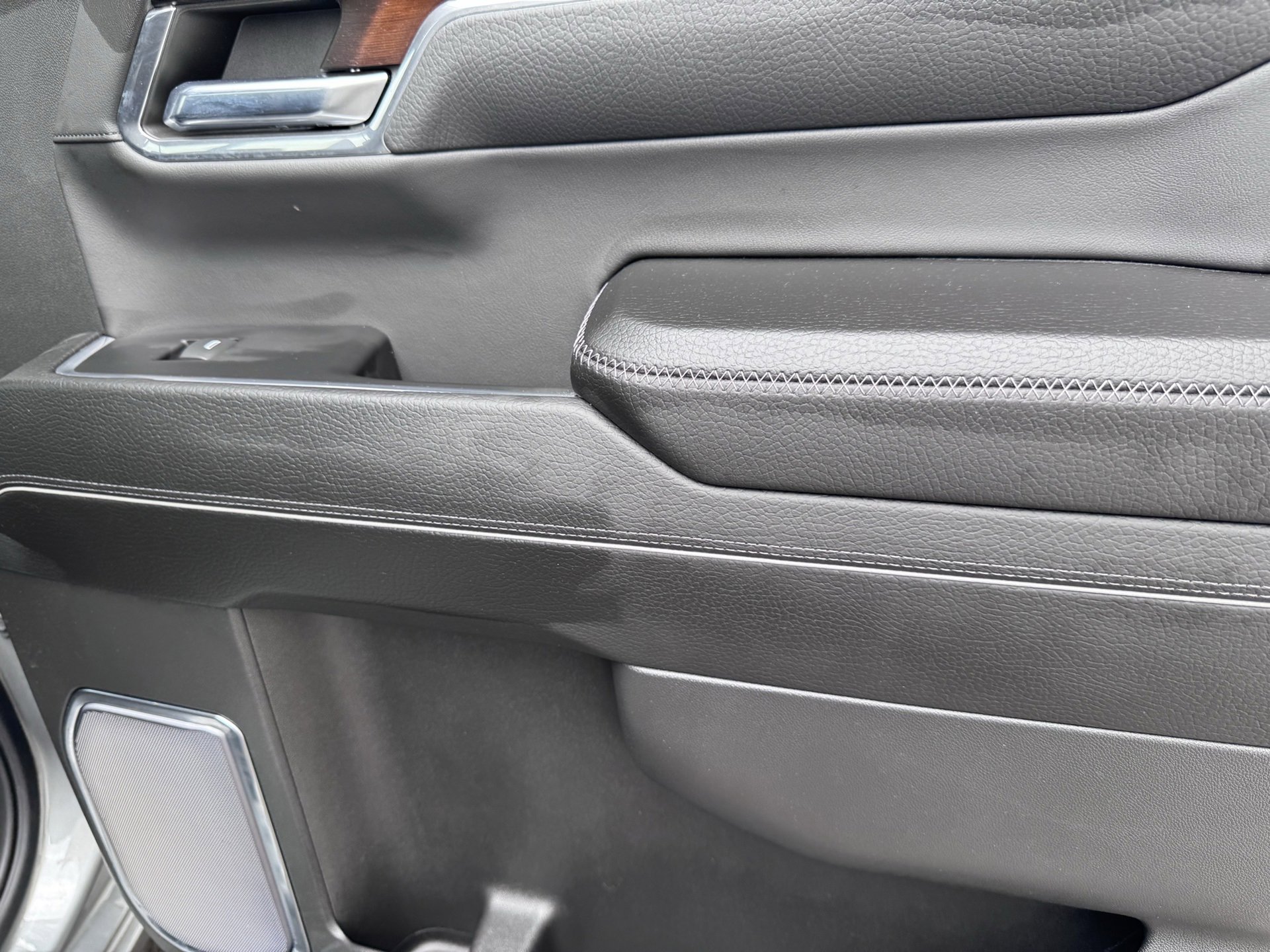 Used 2024 GMC Sierra 1500 Denali image 26