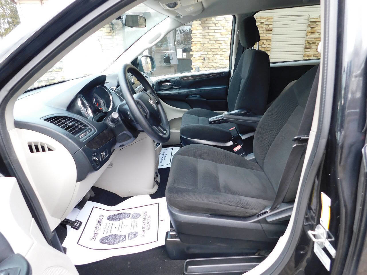 Used 2016 Dodge Grand Caravan SE w/ Quick Order Package 29E SE image 27