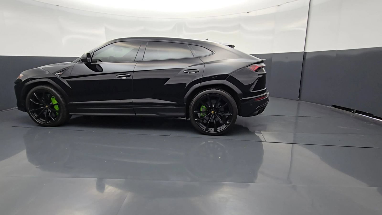 Used 2022 Lamborghini Urus AWD/4WD image 85