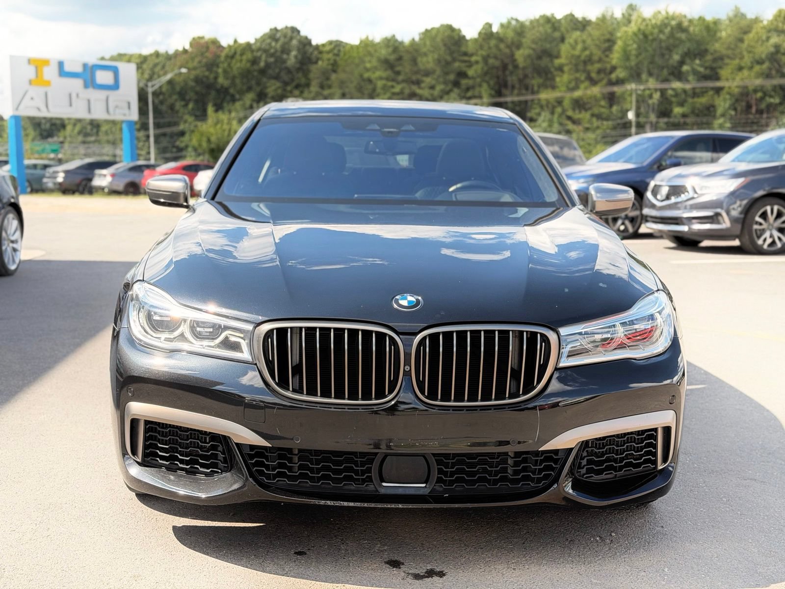 Used 2018 BMW M760i xDrive AWD/4WD image 8