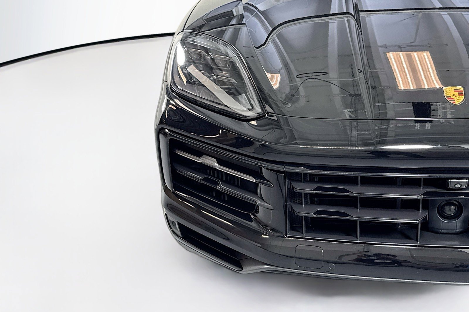 Used 2024 Porsche Cayenne S image 31