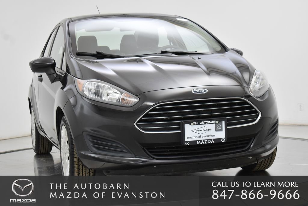 Used 2015 Ford Fiesta S image 11